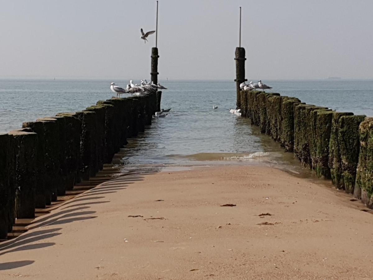 Rijksmonument Havenzicht, Met Zeezicht, Ligging Direct Aan Zee En Centrum Влисинген Екстериор снимка