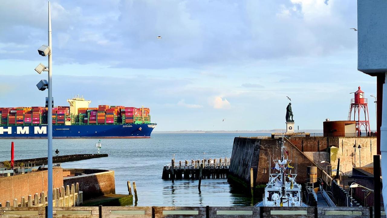Rijksmonument Havenzicht, Met Zeezicht, Ligging Direct Aan Zee En Centrum Влисинген Екстериор снимка
